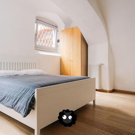 Appartement Flat Il Torrazzo XIII Secolo à Alzano Lombardo Extérieur photo