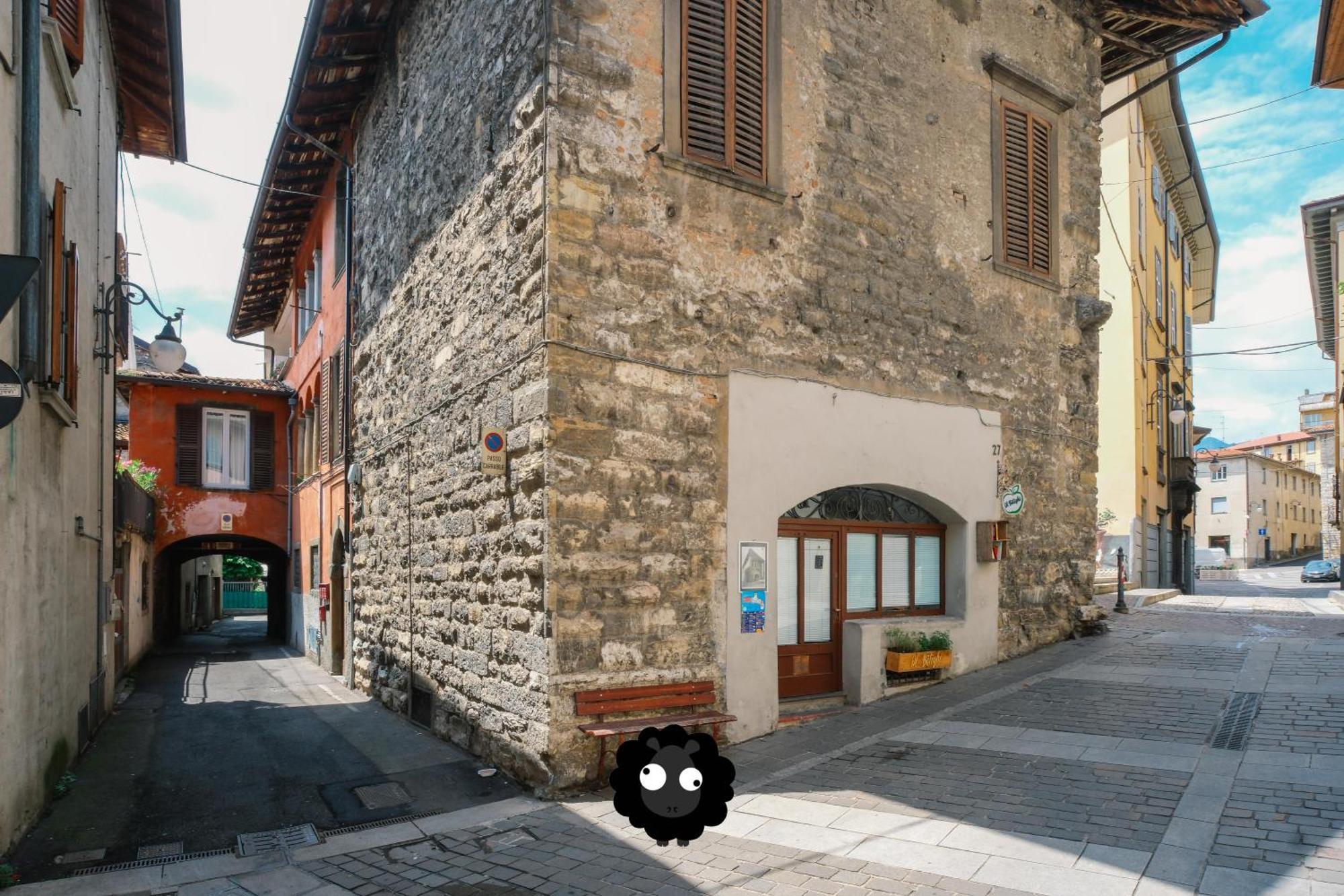 Appartement Flat Il Torrazzo XIII Secolo à Alzano Lombardo Extérieur photo